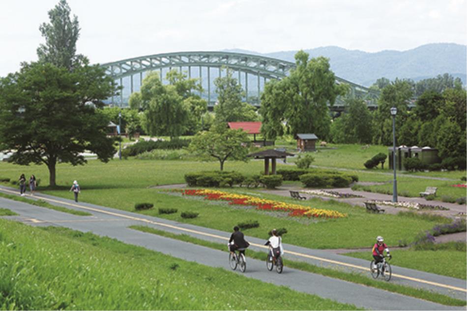 サイクリング：旭橋（牛朱別川合流点）